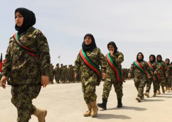د آزادۍ جبهه: طالبانو په تېرو څلورو کالونو کې د پخواني پوځ ۳۰ ښځینه غړې وژلې دي