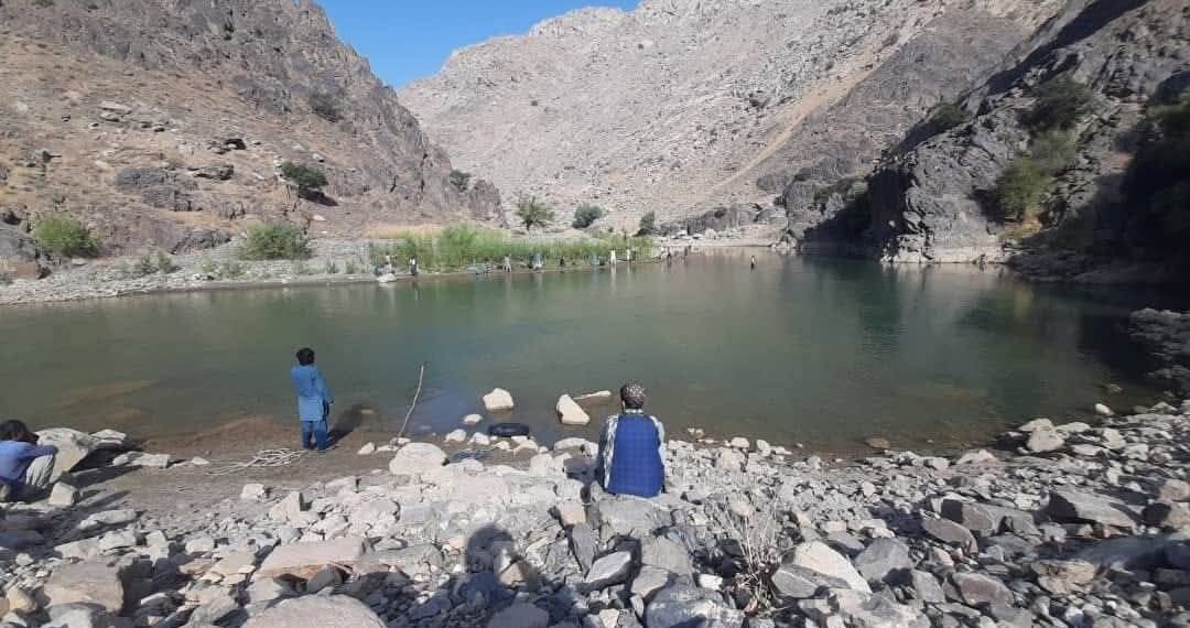 دایکنډې کې دوې ماشومانې سیند ته لوېدلې او ژوند یې له لاسه ورکړی