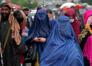 ملګري ملتونه: افغانستان کې له هرو لسو ښځو اته تنه له زده کړو او کار بې برخې دي