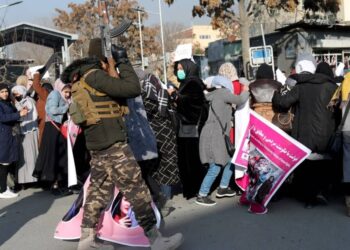د بشري حقونو شورا کې د فایق خبرداری: افغانستان د بشري د یو له سختو ناورینونو په مرکز کې دی
