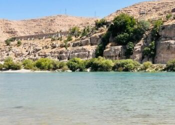 هلمند کې شپږ ښځې او دوه ماشومان اوبو وړي او ژوند یې بایللی