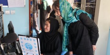 یوناما: په دیپلوماسی کې د ښځو ګډون، افغانستان کې د تلپاتې سولې شرط دی