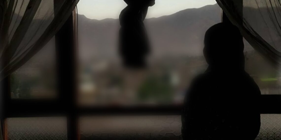 د ماشومتوب واده قرباتي، «خپله لا وړه وم چې مور شوم»