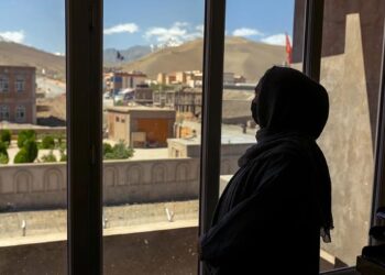 سیما باهوس: له ټولنې د افغان ښځو ایستل نه باید عادي کړای شي