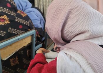 ملګري ملتونه: هر ښوونیز کال کابو ۳۹۷ زره افغان نجونې له زده کړو پاتې کېږي
