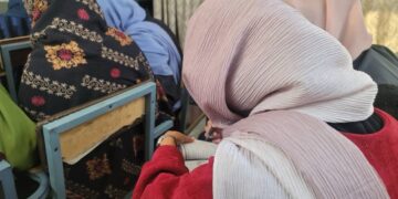 ملګري ملتونه: هر ښوونیز کال کابو ۳۹۷ زره افغان نجونې له زده کړو پاتې کېږي