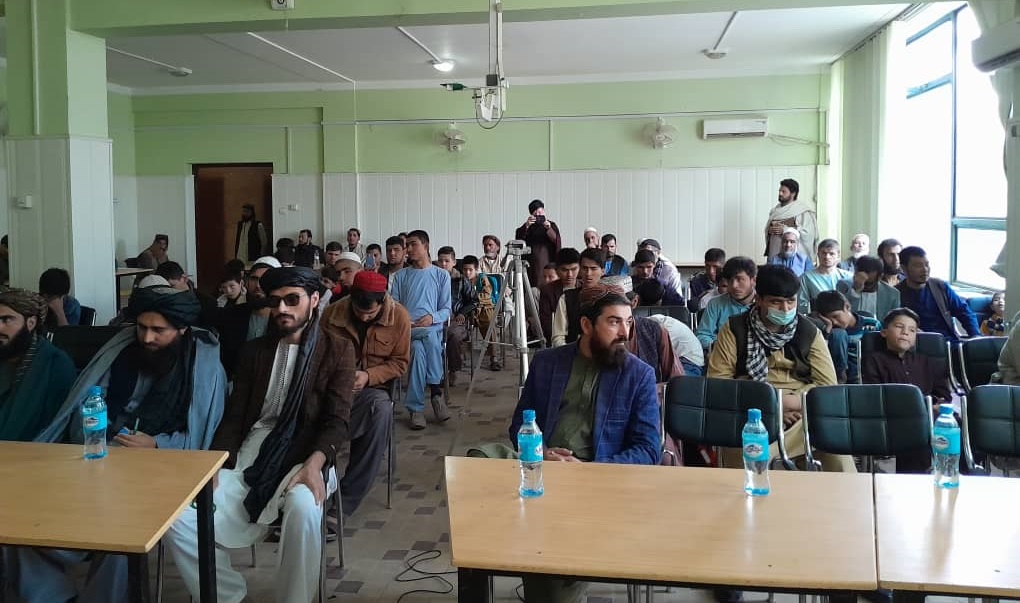 روز جهانی عصای سفید؛ نابینایان بلخی از بی‌توجهی طالبان شکایت دارند