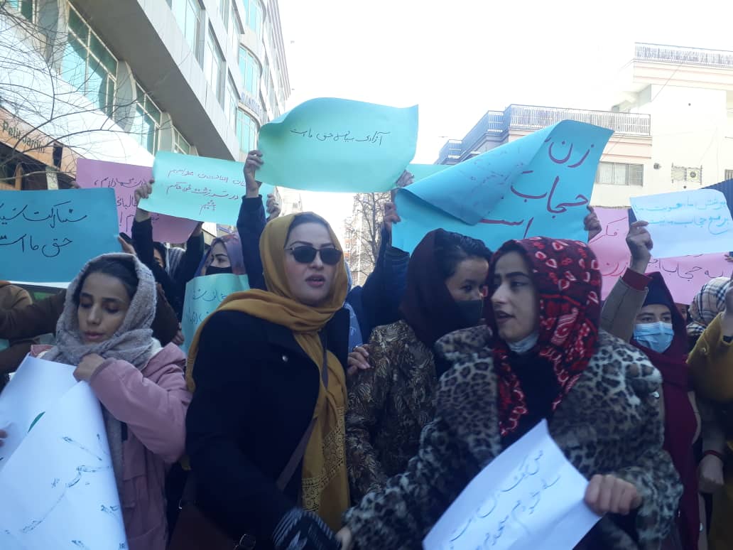 عکس:‌ جریان اعتراض زنان/ آرشیف رسانه‌ی رخشانه.