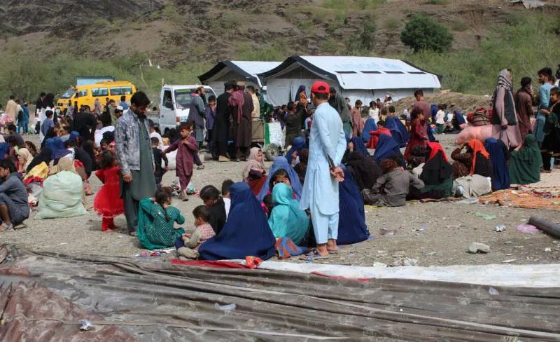 طالبان در تورخم کارمندان زن در موسسات امدادرسان را از کار منع کردند