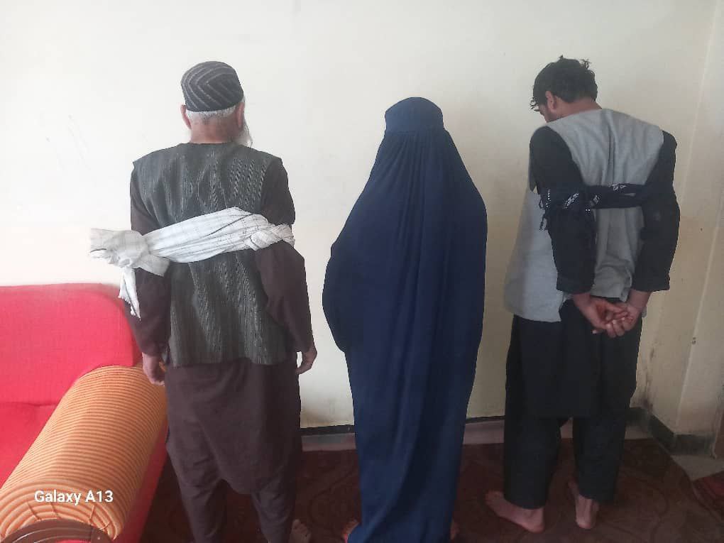 طالبان در بلخ، یک زن و مرد را به اتهام «ارتباط نامشروع» بازداشت کردند